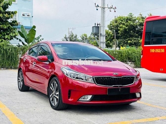 Kia Cerato 2018 1.6 AT - 49000 km