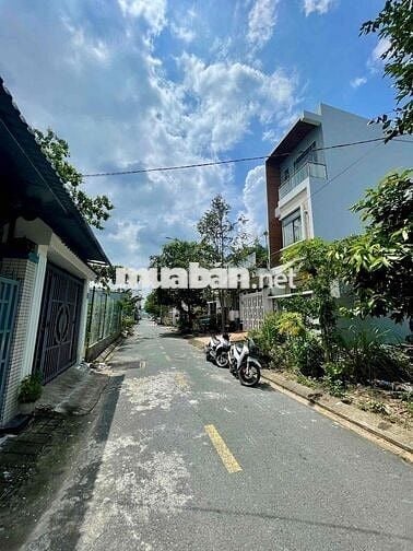 NỀN ĐẸP 2 MẶT TIỀN KDC HÀNG BÀNG LỘ Ô TÔ TỚI CHỔ CÁCH ĐH Y DƯỢC 1KM