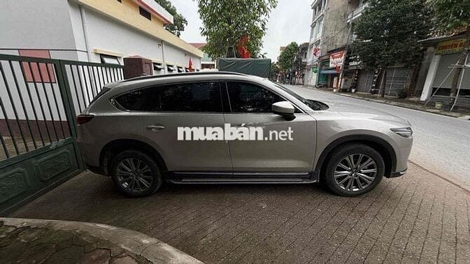 cần bán xe cx8 predium 2023