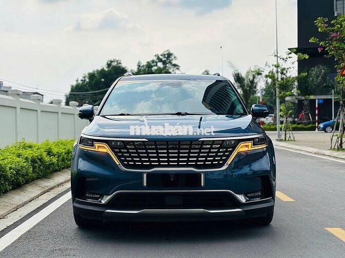 Kia Carnival 2022 Signature 2.2D - 52000 km