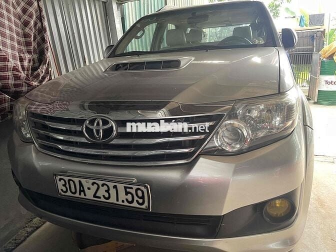 bán Fortuner máy dầu 8c