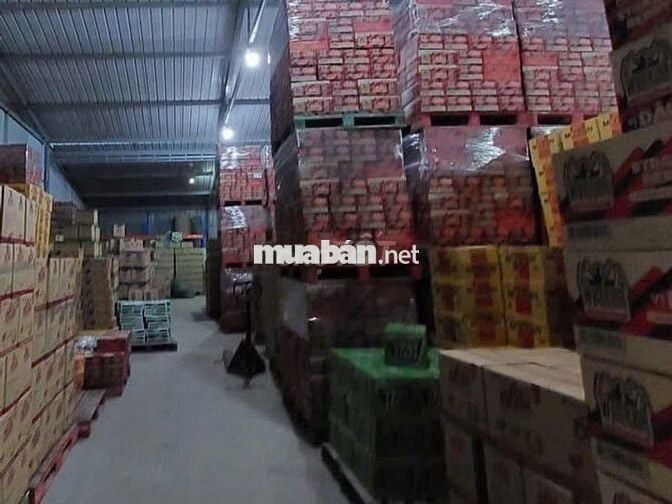 Cho thuê nhà kho Quận 7 DT 1000m² xe container vào tận cửa.