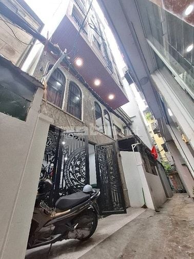 Nguyễn Chí Thanh, Ba Đình, Đống Đa 1,2 tỷ/ năm giá 25 tỷ 80M-8T