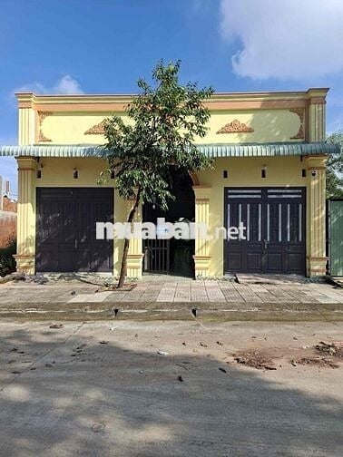 Cần Bán Dẫy Trọ Hoặc 1 Cặp Trọ Mới Xây Xong Giá  Chánh Phú Hoà