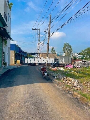 Bán đất 1768 Tỉnh Lộ 10 Tân Tạo Bình Tân 4m X 14m SHR giá 3ty2