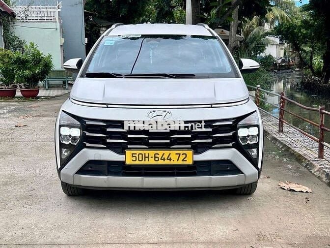 Hyundai Stargazer X cao cấp 2024 trắng, hỗ trợ góp