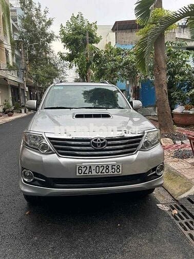 cá nhân bán xe Toyota Fordtuner 2014 máy dầu,số sà