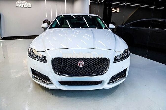 Jaguar XF Pure 2.0 AT 2017 - 1 Chủ Từ Đầu