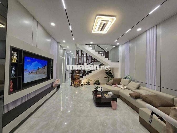 NHÀ 2 TẦNG MẶT TIỀN KINH DOANH NGUYỄN KHUYẾN - TÂN LỢI