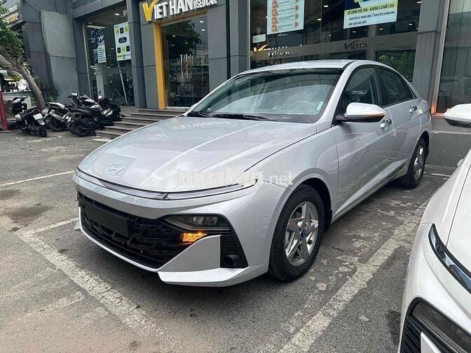 Accent 1.5 MT Số sàn - trả trước 79tr có xe