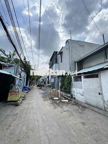 🌹 BÁN GẤP NHÀ LÔ GÓC 2 TẦNG ĐÚC ĐẸP – HẺM XE HƠI THÔNG – HIỆP BÌNH CHÁ