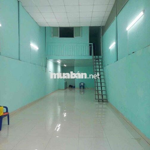 nhà một lầu lửng 2pn 2wc đxe tải gần chợ hiệp bình ở kd.VP…