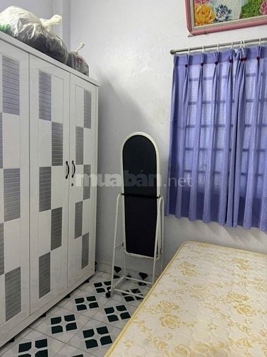 Phòng cho thuê đường Phạm Hùng, có máy lạnh, sạch sẽ thoáng mát 