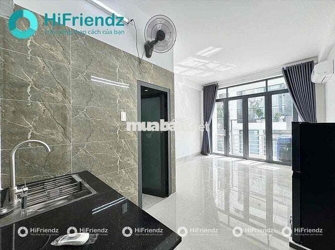 Phòng Trọ Có Ban Công Full Nội Thất Gần Q1,Tiện Qua Phú Nhuận