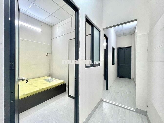 CĂN 2 PHÒNG NGỦ FULL NỘI THẤT - NGAY CV LÊ THỊ RIÊNG