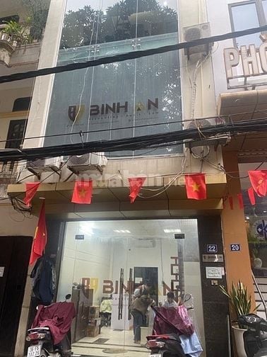 Lưu Quang Vũ, Cầu Giấy, ô tô đỗ cửa 60m, 6t, 30 tỷ