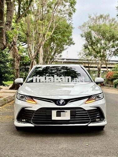 Toyota Camry 2023 2.5HV - 46821 km