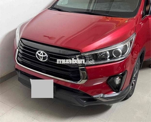 Toyota Innova 2020 Venturer 2.0 AT - 35000 km