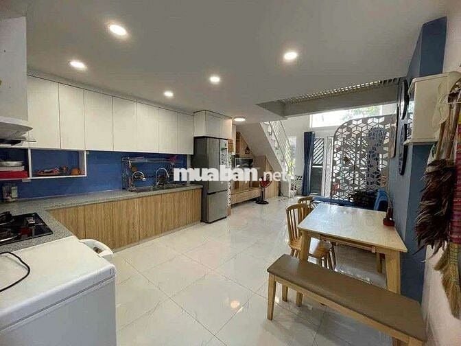 🌈Nhà Nguyên Căn Full Nội Thất – Gần Hutech/Ngoại Thương – Chỉ 20Tr 🏡