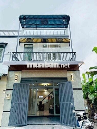 Nhà Mới Xây 100% DT 5x18 1Trệt 2Lầu 4Pn 3Wc Full Nội Thất Mới Hẻm Ôtô