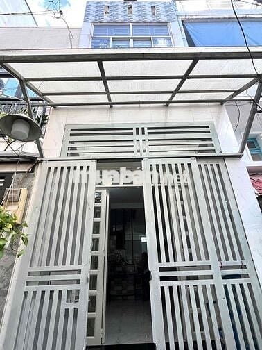 CHÍNH CHỦ CHO THUÊ NHÀ NGUYÊN CĂN QUẬN 4- NHÀ MỚI - 3 PHÒNG NGỦ 2 WC