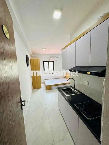 Nhà mới ngay ngã tư Thủ Đức - spkt hub