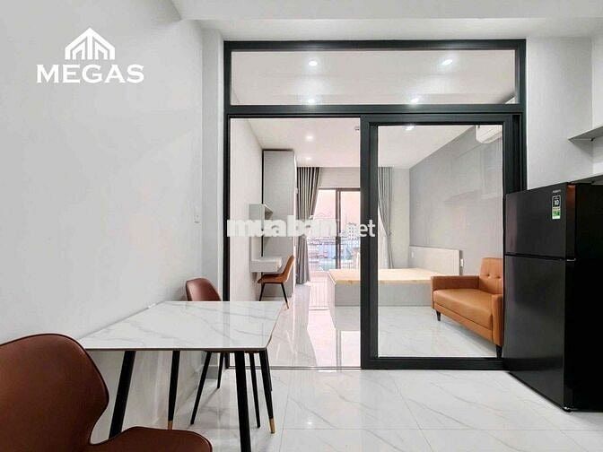 Căn hộ 1PN ban công full nội thất cao cấp ngay trung tâm Quận 7