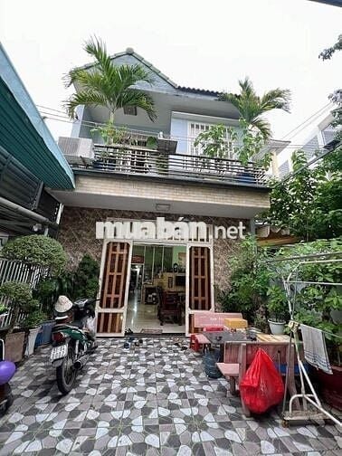 Cần cho thuê nhà mặt tiền 688 /... Đường Hương Lộ 2, Bình Tri Đông