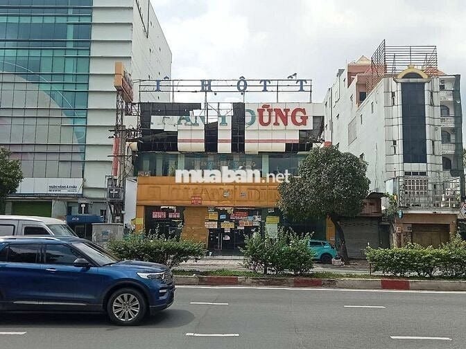 CHO THUÊ MẶT BĂNG MT TRƯỜNG CHINH P15 TÂN BÌNH TRỆT 1 LẦU DTSD 1120M