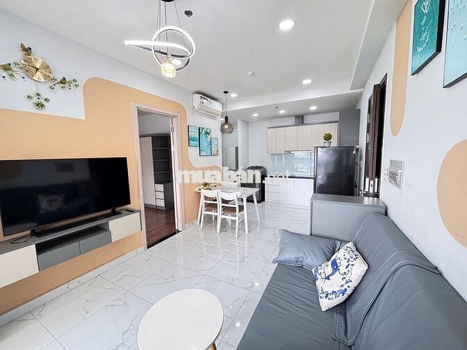 Cho thuê căn 1 phòng ngủ full nội thất cao cấp Charm City, vào ở ngay