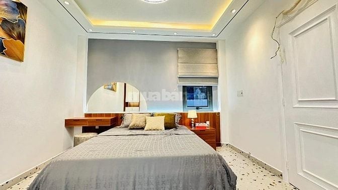 Làm ăn thua lỗ bán nhà Trần Bình Trọng, Bình Thạnh, 58m2, giá 880tr