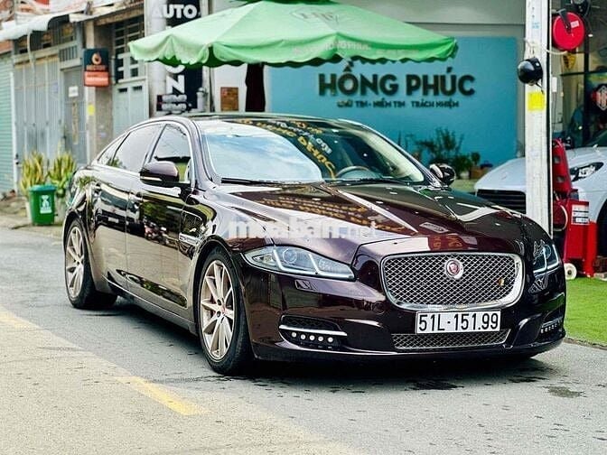 JAGUAR XJL PORTFOLIO MODEL 2015