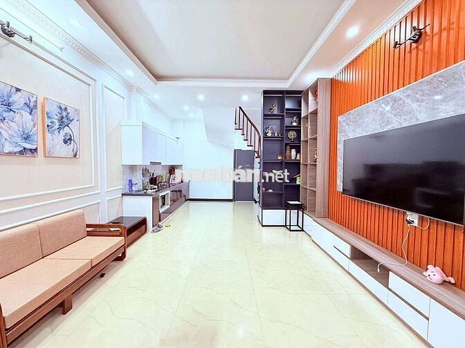 Bán nhà Chính Chủ Yên Hoà Cầu Giấy, 36m2, 80m ra phố, 10.2 tỷ!