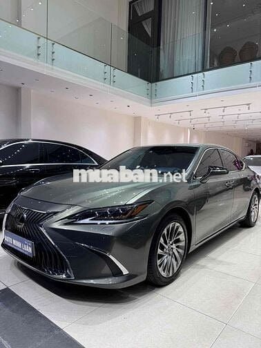 Lexus ES 250 2021