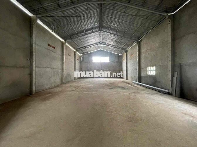 Cần cho thuê 600m xưởng đg tải lớn