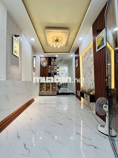 NHÀ BÁN Q8 SIÊU ĐẸP - 40M2- 3 TẦNG- 4PN- FULL NỘI THẤT - SÁT MT- 4TYXX