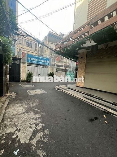 Ban nhà HXH mới Hoàng Văn Thụ 3.8x8m, 4 tầng full NT giá 5.9 tỷ