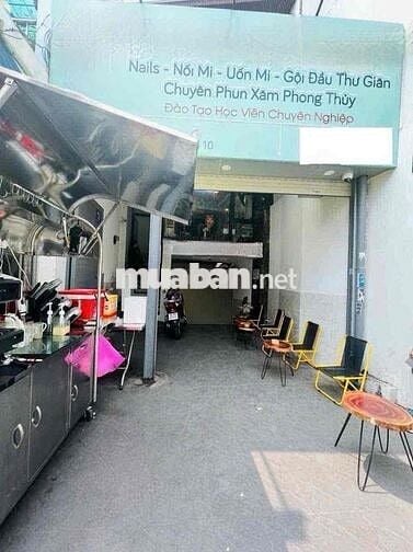 Mặt bằng sân + phòng lạnh ~50m2 ở Bà Hạt Q10 cafe + nails,shop hoa, VP
