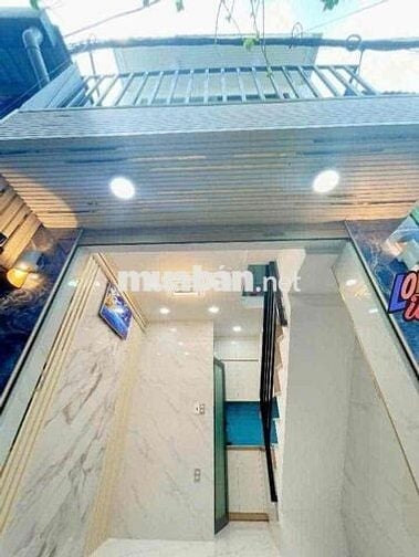 🏠 CHO THUÊ NHÀ NGUYÊN CĂN FULL NỘI THẤT… 📍 Vị trí: Tôn Đản, Phường Khá