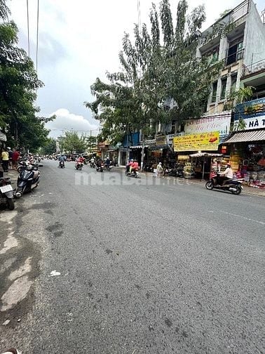 NHÀ MẶT TIỀN 153M2(6/8 X18)2TẦNG MẶT TIỀN KINH DOANH DÒNG TIỀN 20tr/th