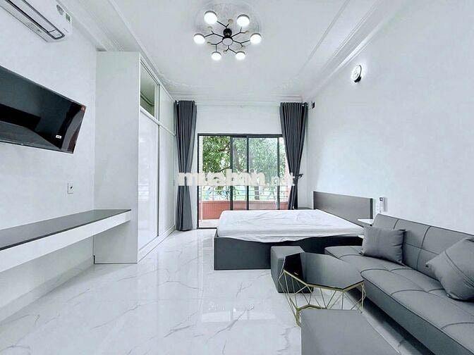 Phòng đẹp Q4 – full nội thất cao cấp, sân phơi riêng, giá 11tr