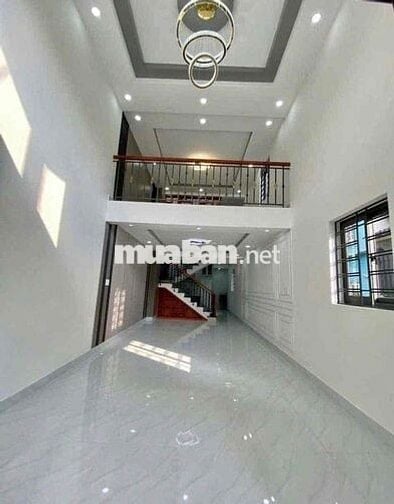 Nhà Mới Hẻm 1/Kênh Tân Hoá.DT:4 X 11 Trệt Lửng Lầu.3PN 3WC