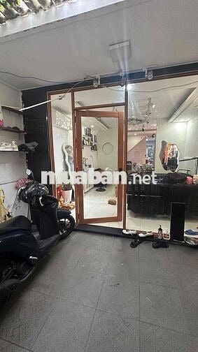 Cho thuê nhà nguyên căn 1 trệt 1 lầu 2PN 2WC trần văn đang