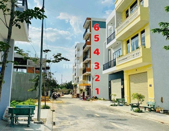 Lô Đất Đẹp (4.2x16.5m) Hẻm Xe Hơi, Khu Phân Lô Dương Quảng Hàm Gò Vấp