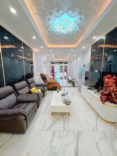 - NHÀ MỚI 5 TẦNG  ĐẸP LUNG LINH - FULL NỘI THẤT CAO CẤP VÀO Ở NGAY 