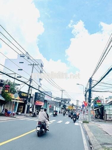 DT:150 m2 (8x17.8m)-70tr/m2--Ngay ĐH Cảh Sát-Linh Tây-Phù Hợp Xây CHDV