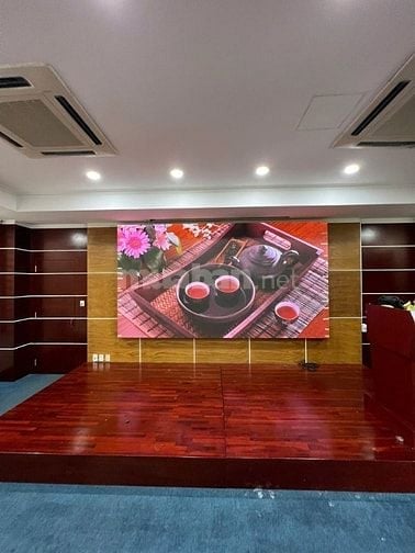 Màn hình LED P2.5/P3 – Chạy quảng cáo, hiển thị nội dung trong nhà