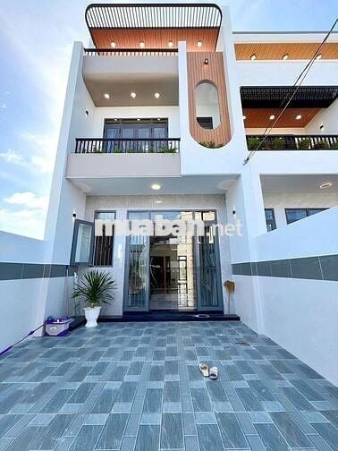 BÁN NHÀ CHỈ 690 TRIỆU – NHẬN NHÀ Ở NGAY TẠI CỔNG 11, PHƯỚC TÂN, BH