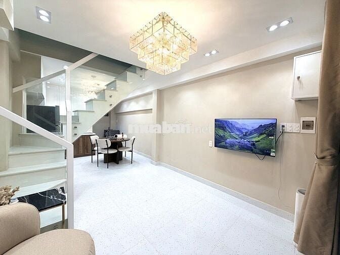 NHÀ NGUYỄN KHOÁI Q4- 3 LẦU - 30m2 - KO QH- CHỈ 4 TỶ