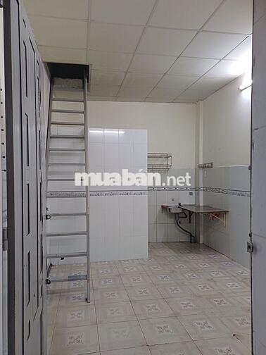 Nhà cho thuê gần công viên Làng Hoa gần các dịch vụ tiện ích, an nịnh